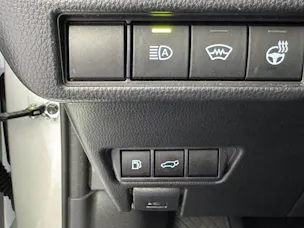 Toyota Prius 2.0 Plug-in-Hybrid Premium