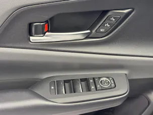 Toyota Prius 2.0 Plug-in-Hybrid Premium
