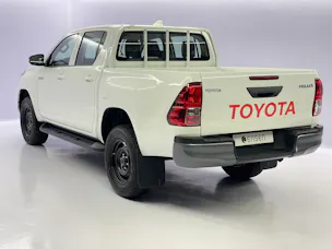 Toyota Hilux Double Cab.-Pick-up 2.8 D-4D 204 Comfort 4x4