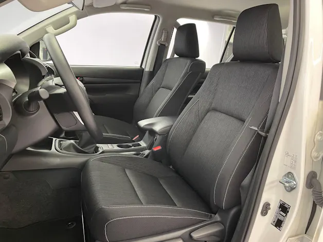 Toyota Hilux Double Cab.-Pick-up 2.8 D-4D 204 Comfort 4x4