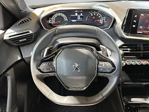 PEUGEOT 2008 1.2 PureTech 130 Allure