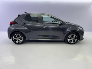 Toyota Yaris 1.5 VVT-i HSD Trend
