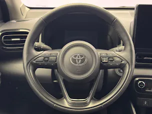Toyota Yaris 1.5 VVT-i HSD Trend