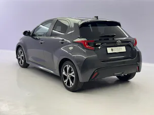 Toyota Yaris 1.5 VVT-i HSD Trend