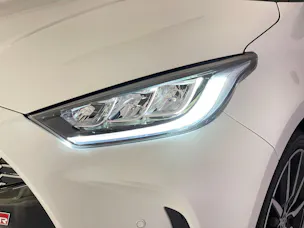Toyota Yaris 1.5 VVT-i HSD GR Sport