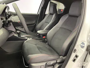 Toyota Yaris 1.5 VVT-i HSD GR Sport
