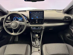 Toyota Yaris 1.5 VVT-i HSD Premium