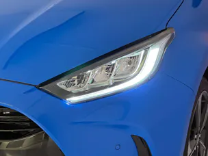 Toyota Yaris 1.5 VVT-i HSD Premium