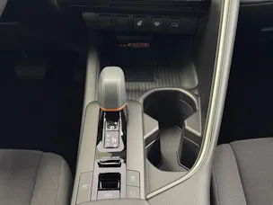 Toyota C-HR 2.0 HEV Trend 4x4