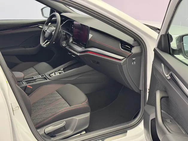 Škoda Octavia Combi 2.0 TSI RS DSG