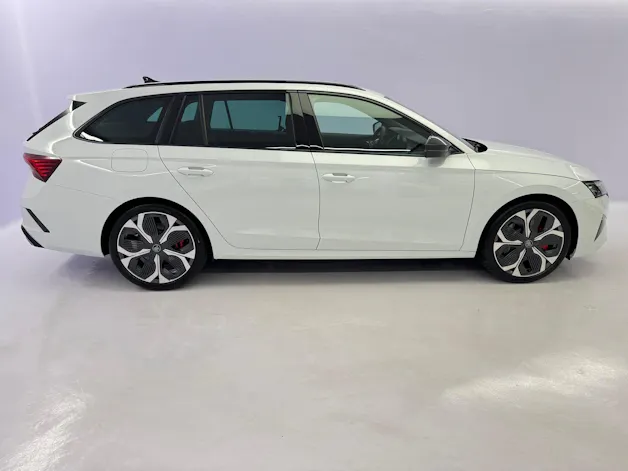 Škoda Octavia Combi 2.0 TSI RS DSG