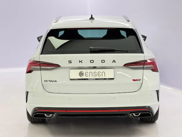 Škoda Octavia Combi 2.0 TSI RS DSG