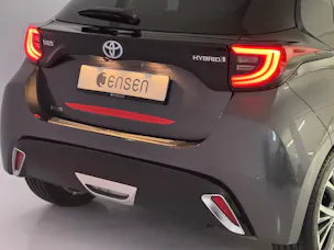 Toyota Yaris 1.5 VVT-i HSD Premium