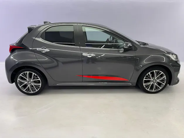 Toyota Yaris 1.5 VVT-i HSD Premium