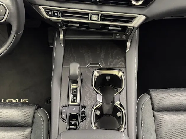 Lexus RX 450h+ Excellence AWD