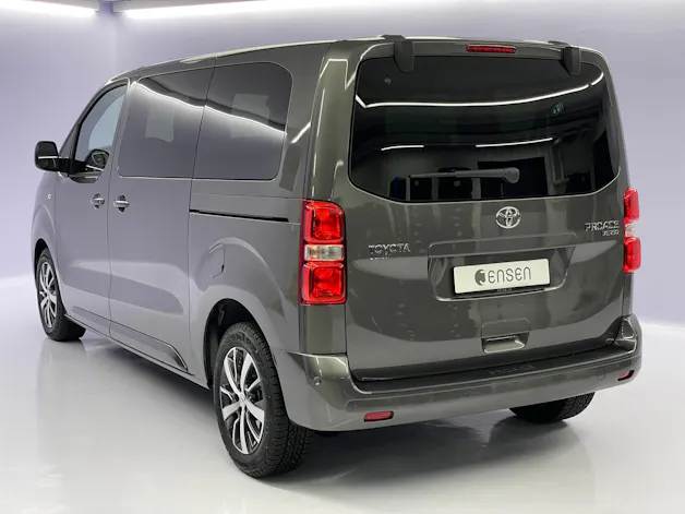 Toyota PROACE Verso L1 2.0 D Trend