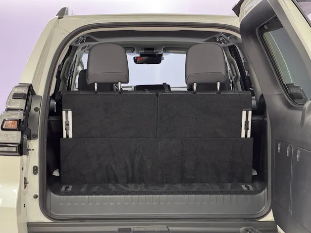 Toyota Land Cruiser 2.8 D 230 Invincible AWD
