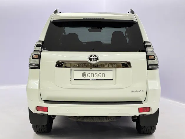Toyota Land Cruiser 2.8 D 230 Invincible AWD