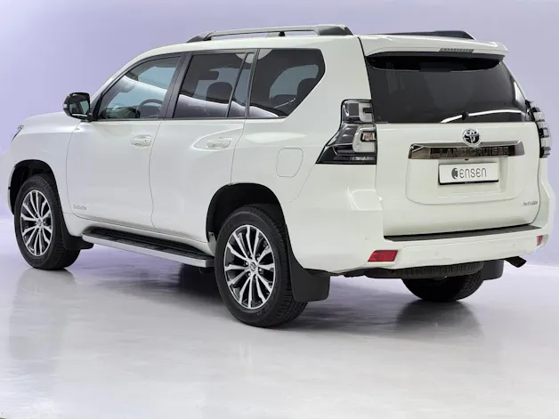 Toyota Land Cruiser 2.8 D 230 Invincible AWD