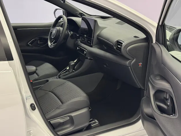 Toyota Yaris 1.5 VVT-i HSD Premium