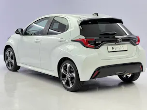 Toyota Yaris 1.5 VVT-i HSD Premium
