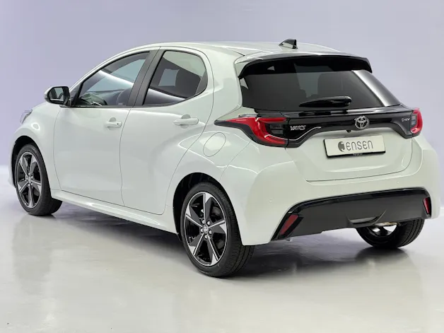 Toyota Yaris 1.5 VVT-i HSD Premium