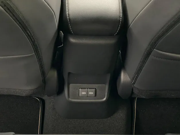 Lexus LBX 1.5 Hybrid Relax AWD
