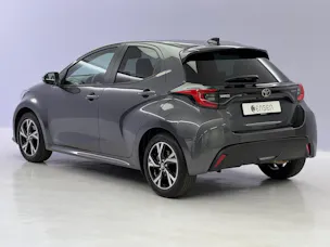 Toyota Yaris 1.5 VVT-i HSD Trend