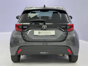 Toyota Yaris 1.5 VVT-i HSD Trend