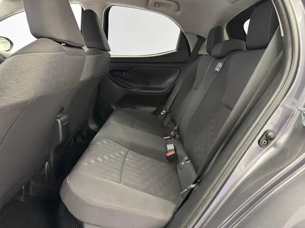 Toyota Yaris 1.5 VVT-i HSD Trend