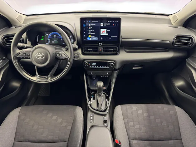 Toyota Yaris 1.5 VVT-i HSD Trend
