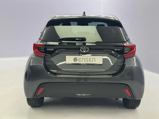 Toyota Yaris 1.5 VVT-i HSD Trend