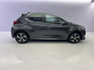 Toyota Yaris 1.5 VVT-i HSD Trend