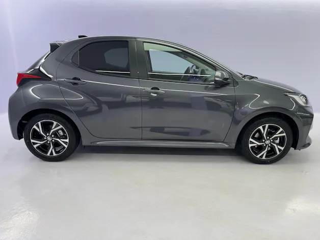 Toyota Yaris 1.5 VVT-i HSD Trend