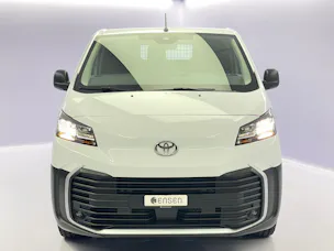 Toyota PROACE Van L1 2.0 D Advanced
