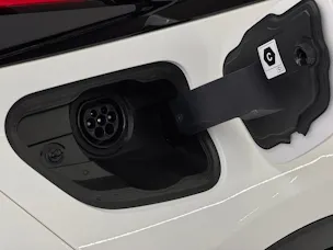 Toyota C-HR 2.0 PHEV Swiss Edition