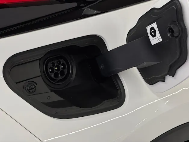 Toyota C-HR 2.0 PHEV Swiss Edition