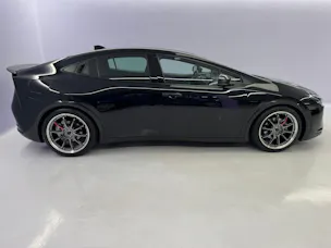 Toyota Prius 2.0 Plug-in-Hybrid Style Drift Force Edition
