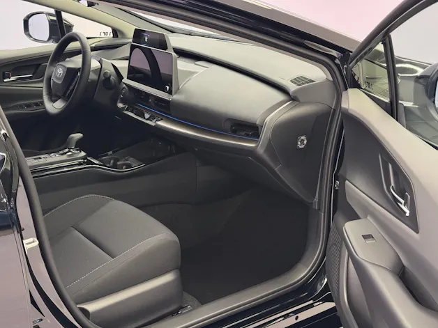 Toyota Prius 2.0 Plug-in-Hybrid Style Drift Force Edition
