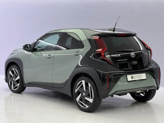 Toyota Aygo X 1.5 VVT-i HSD Style