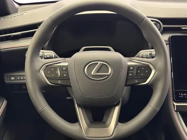 Lexus LBX 1.5 Hybrid Emotion AWD