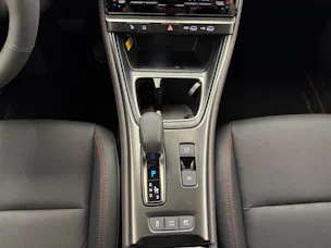 Lexus LBX 1.5 Hybrid Emotion AWD