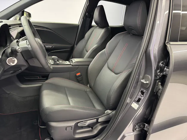 Lexus LBX 1.5 Hybrid Emotion AWD