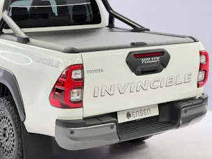 Toyota Hilux Double Cab.-Pick-up 2.8 D-4D MHEV 204 Invincible 4x4