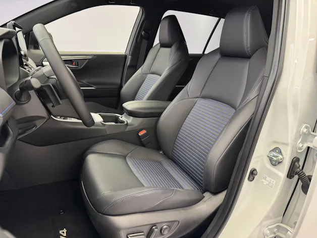 Toyota RAV4 2.5 HEV Style AWD-i