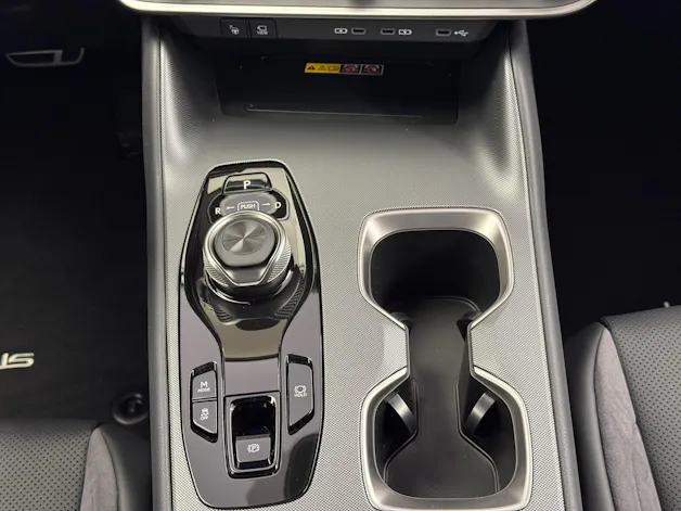 Lexus RZ 550e F Sport AWD