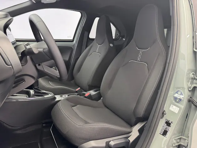 Toyota Aygo X 1.5 VVT-i HSD Trend
