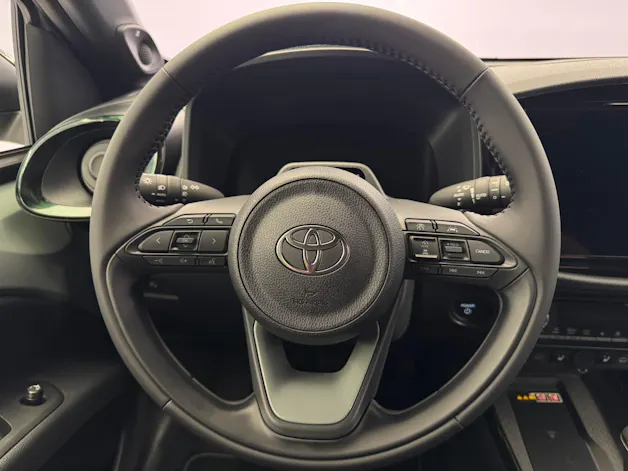 Toyota Aygo X 1.5 VVT-i HSD Style