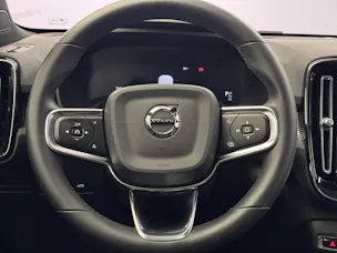 VOLVO XC40 P8 Twin Pro AWD