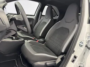 Toyota Aygo X 1.5 VVT-i HSD GR Sport